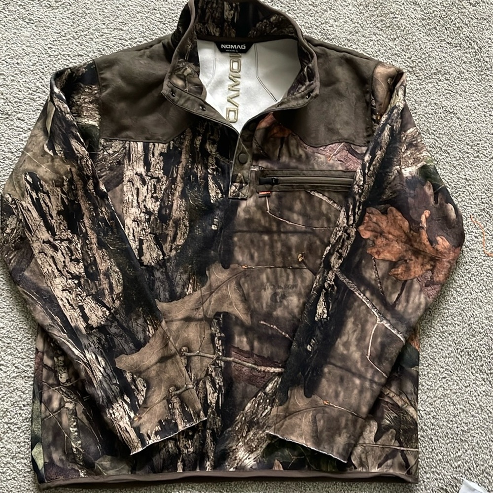 Harvester Nomad pull over Men’s Large Hunting shirt